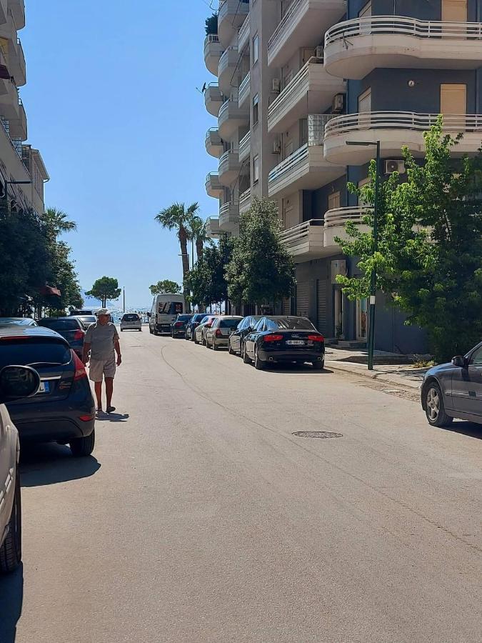 Апартаменты Seaside View 1 Влёра Экстерьер фото